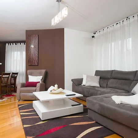 Apartamento Santa Maria Milladoiro