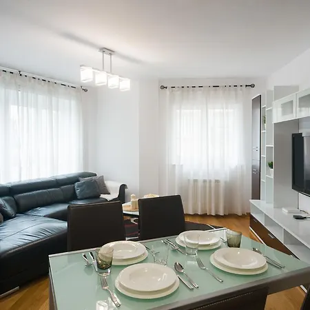 Santa Maria Apartamento Milladoiro